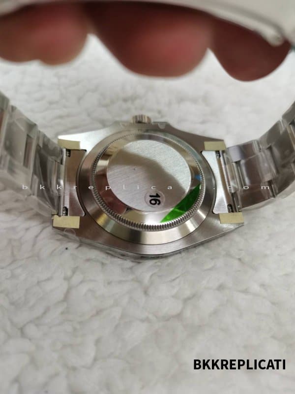 Rolex Submariner Date Hulk Quadrante Verde Super Clone VS Factory - immagine 11