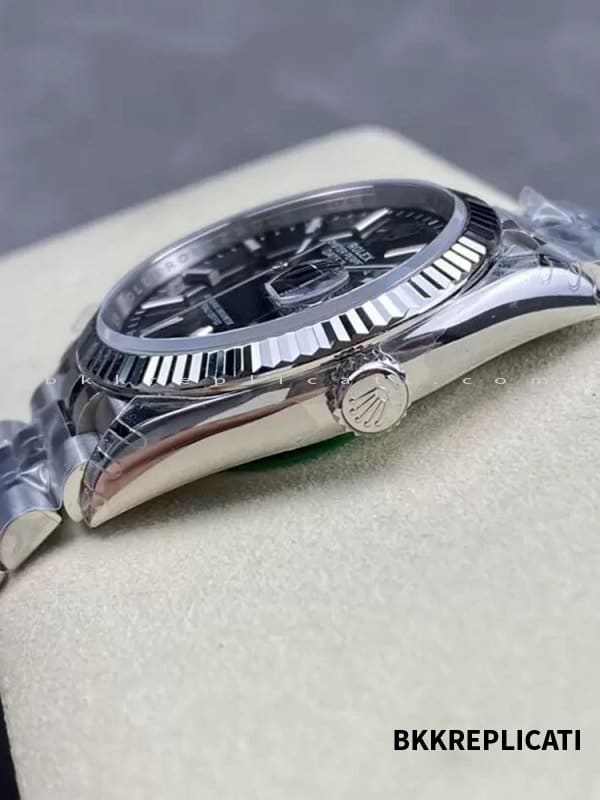 Rolex Datejust 41 mm Quadrante Nero Super Clone VS Factory 126234 - immagine 7